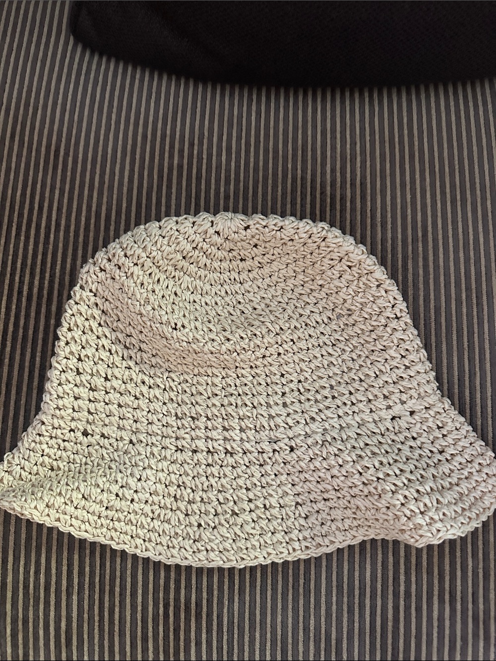 H&M Beige Crochet Bucket Hat
